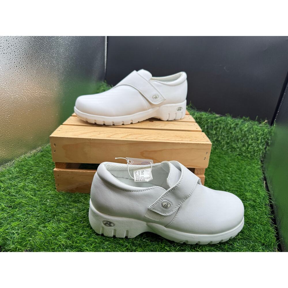 Rockers by Cherokee- Poppy- White-Size 8W